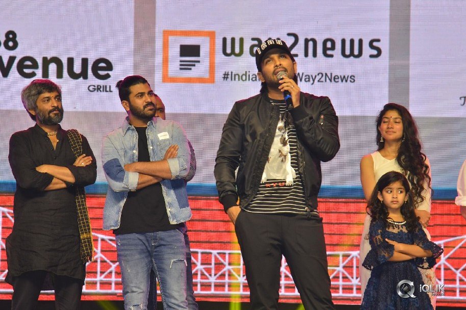 Padi-Padi-Leche-Manasu-Movie-Pre-Release-Event